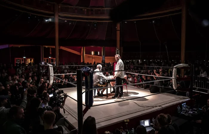 Haize ArtChessboxing au cabaret sauvage : pions et poings liésYC PHOTO REMERCIEMENTS 011 1536x1024 1