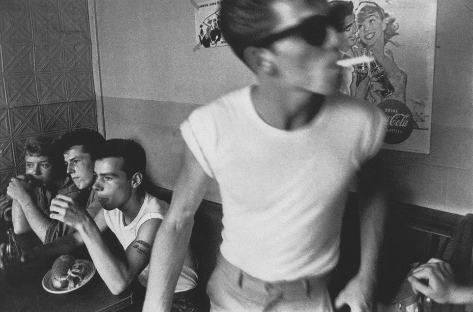 Haize ArtIt's fashion week time again, let's talk about tee-shirts !tshirt on vintage hipsters 1