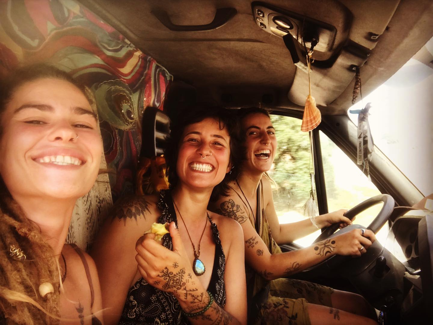 Haize ArtAlternative lifestyles series : The spiritual journey and self discovery trip of Daniella Martins366083295 6496279643823173 5744895117148814444 n