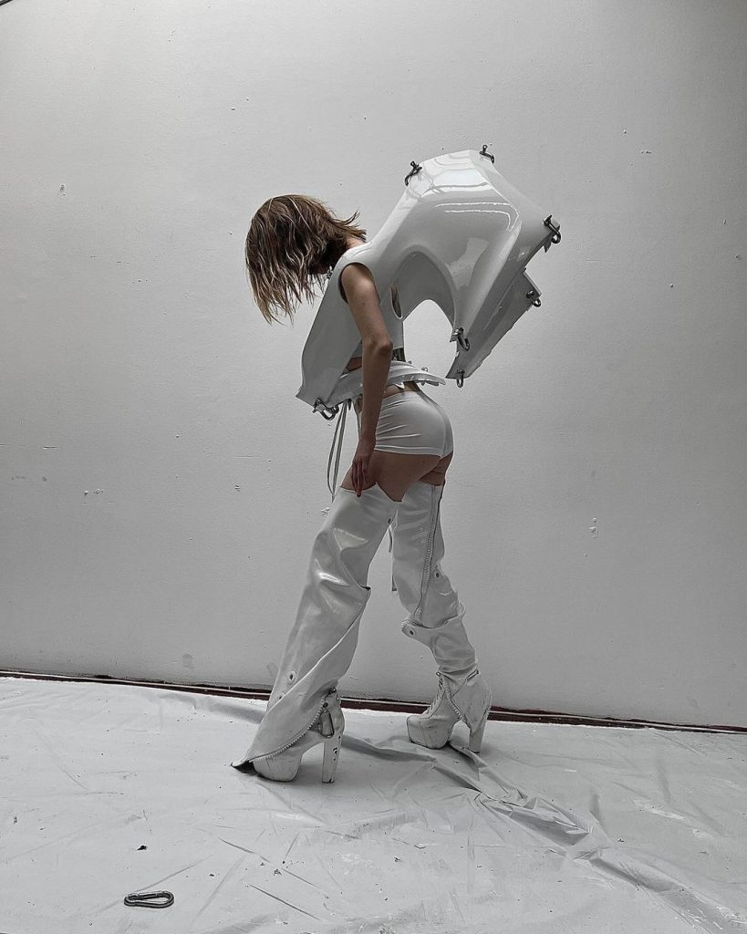 SELVA HUYGENS x HAIZE present 'Future Fossils' Haize Art